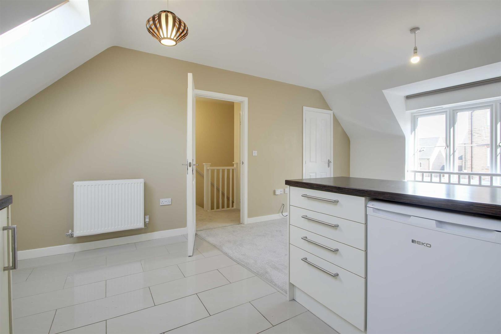 Temple Crescent, Oxley Park, Milton Keynes